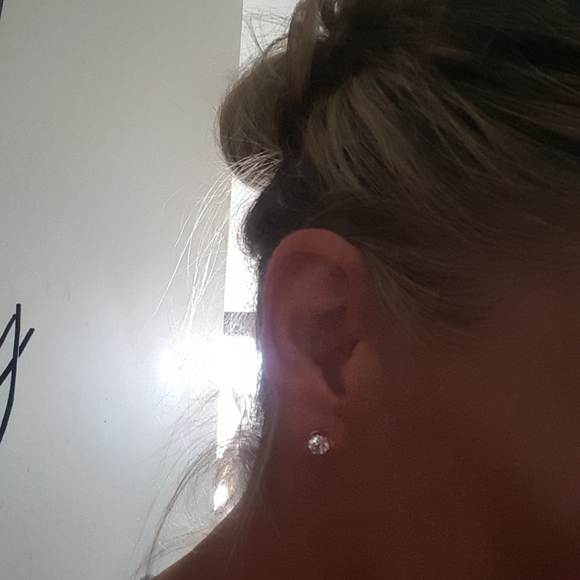 ROSE GOLD Tone CZ Studs (Apple Shape) SOLD ON TITLE - Picture 5 of 5